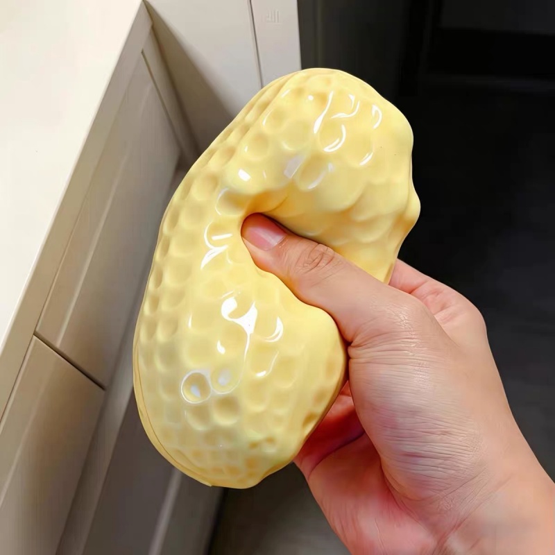 Dostępne od ręki: Piłeczka ant – Vinyl Figure Blank recenzja i cena